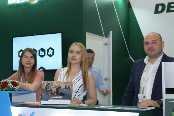 The oil and gas exhibition in 2018 brought together leading oil and energy companies. We share with you the stands we prepared from this exhibition. - SmartExpo.Az title=